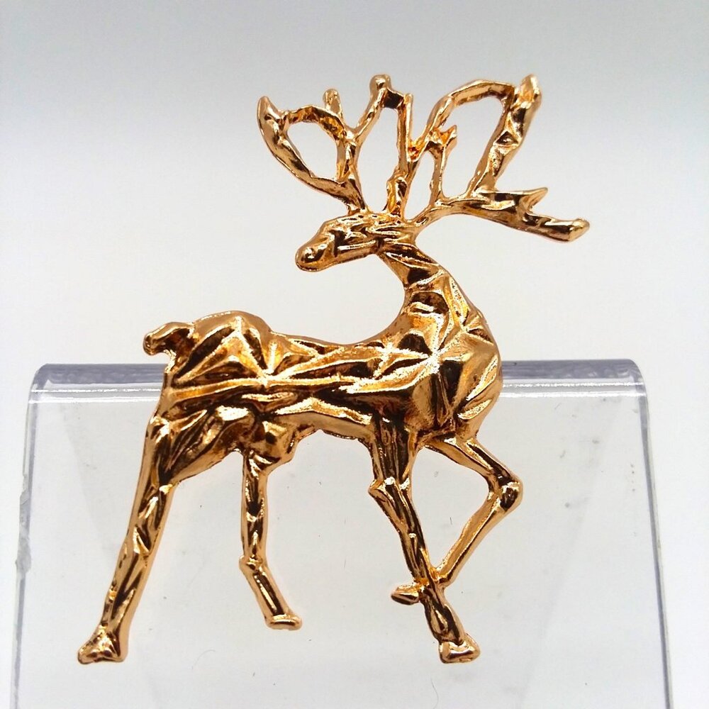 Brooch Deer Reindeer Buck Stag Pin Gold Holiday Stylish Trendy Glam